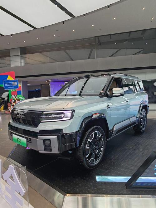 广州340比亚迪方程豹硬派越野的爆款，英菲尼迪35周年与你共成长