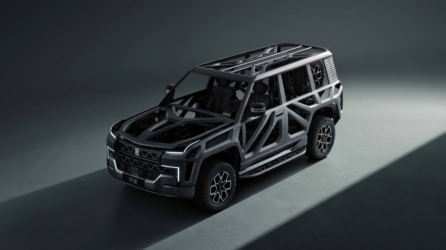 广州340仰望U8硬派越野的科技魅力，国能汽车对传统燃油车市场的冲击